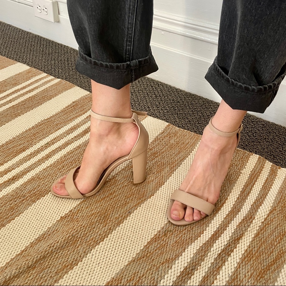 Steve Madden Carsson Sz 9 Buff/Tan Heel
